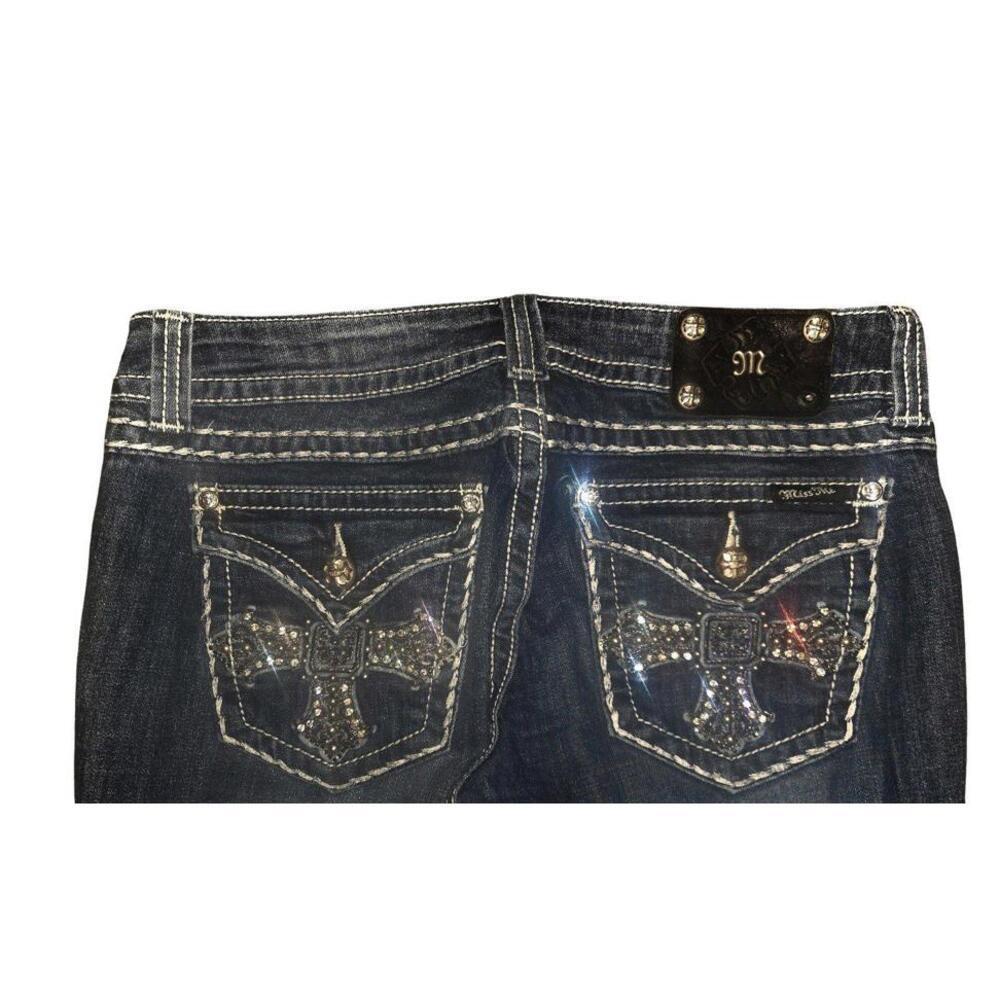 Miss Me Straight Dark Wash Jeans, Size 30 X 32, in like New Condition, No Flaws!